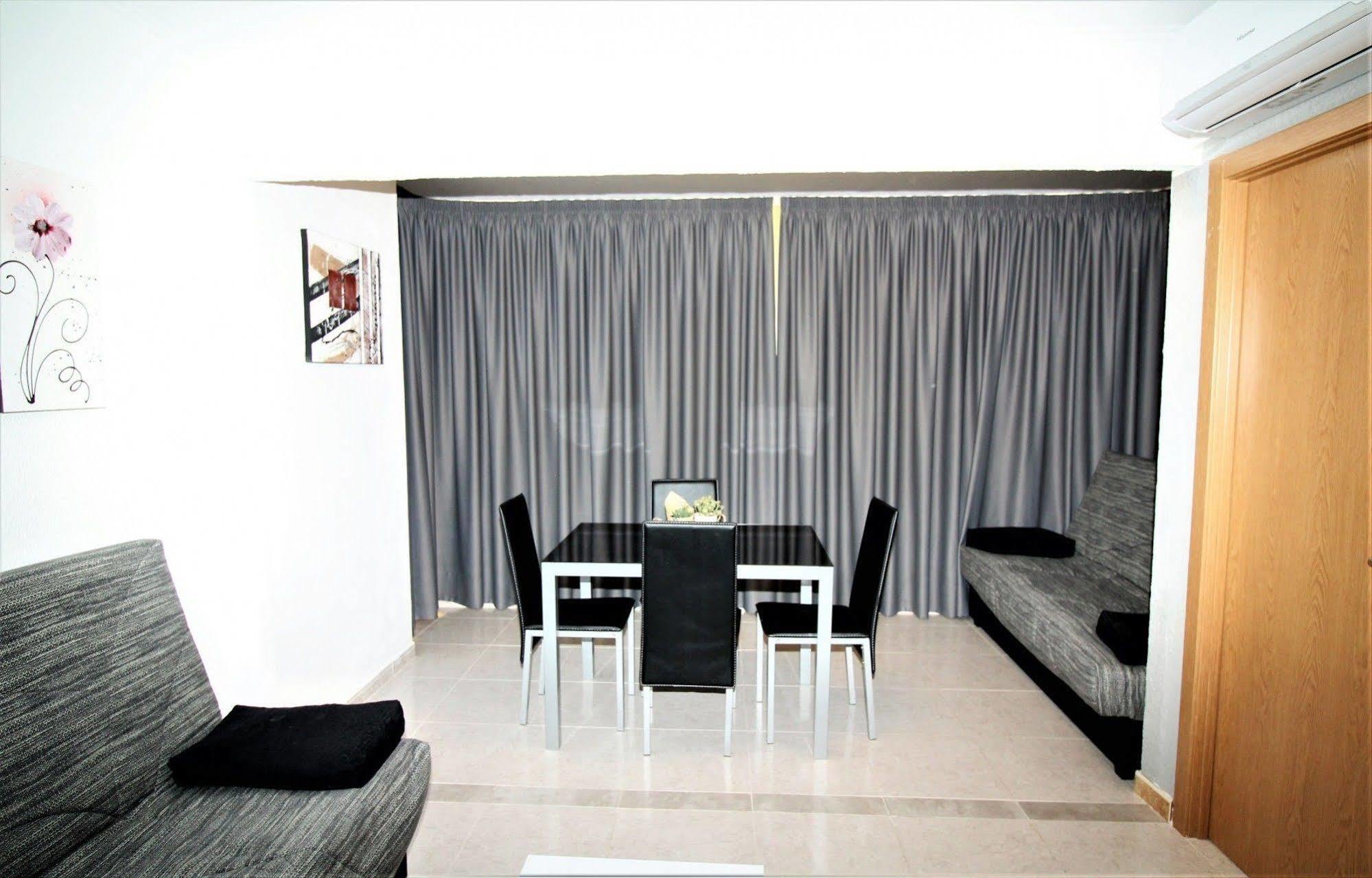 Acuarium 3 Studio - Zand Properties Benidorm Buitenkant foto